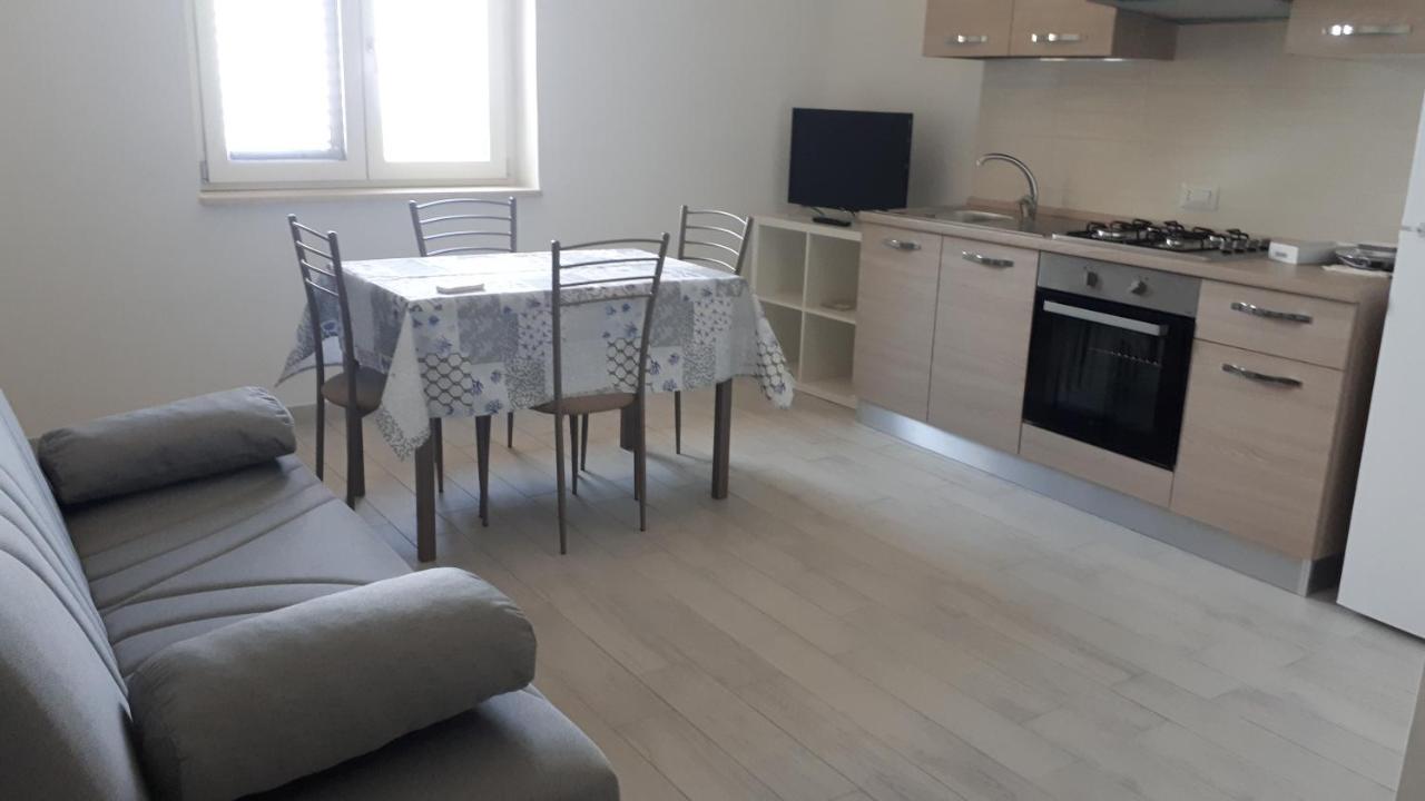 Le Pigne casa vacanze. Pollica Esterno foto