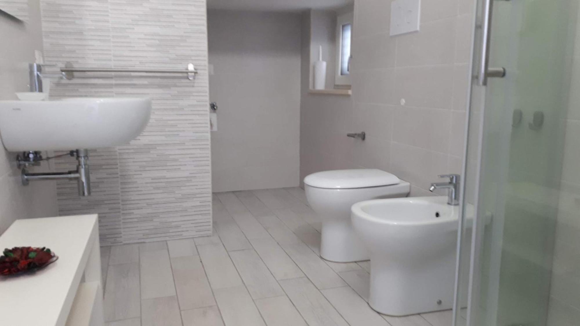 Le Pigne casa vacanze. Pollica Esterno foto